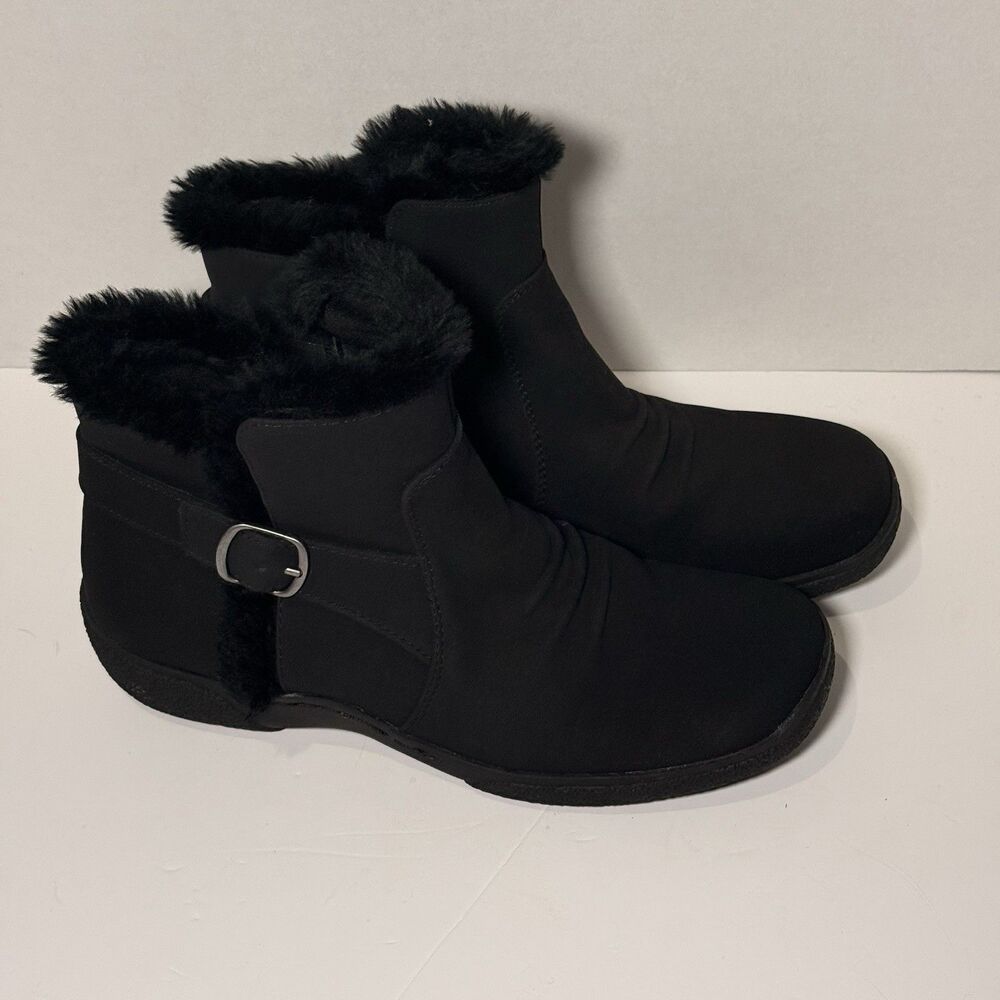 Baretraps Womens Lyna Booties Flat Heel size 8M Color black